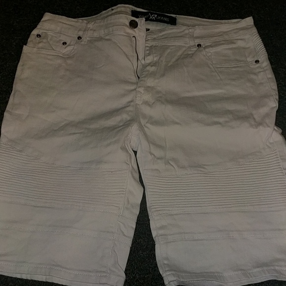 Shorts/pants - Picture 2 of 4